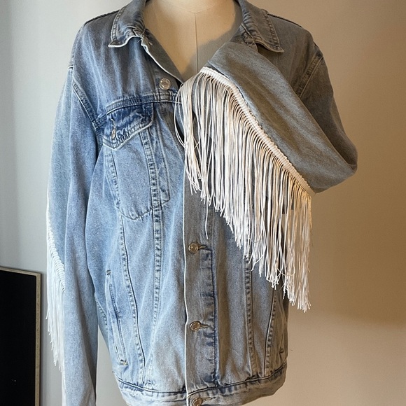 Denim Jacket with Fringe O/S Boho - Picture 7 of 13